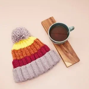Verdict chasing sunsets Multicolor Knit Pom-Pom Beanie VERDICT Brand Chasing Sunsets Beanie Hat Pom Pom Gray Red  main image 4